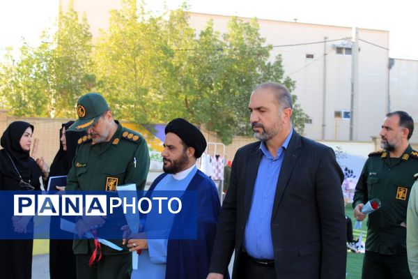 مراسم گرامیداشت هفته دفاع مقدس در هنرستان فاطمه‌الزهرا(س) گچساران