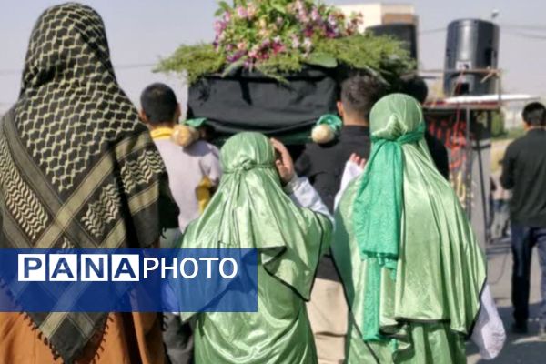 حضور پرشور عزاداران در سالروز شهادت حضرت فاطمه زهرا (س)