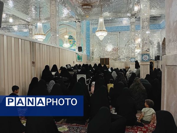 نماز جماعت در شب میلاد پیامبر اکرم (ص) و امام صادق (ع) در کاخک