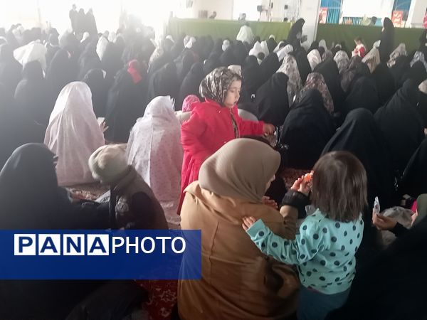 حضور کودکان در نماز جمعه کاشمر