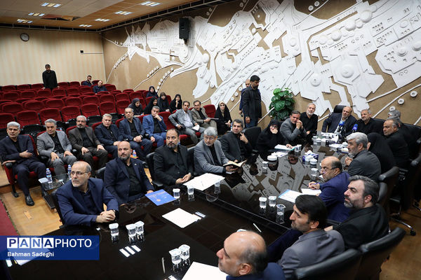 نشست مدیران وزارت آموزش و پرورش با اعضای کمیسیون آموزش مجلس