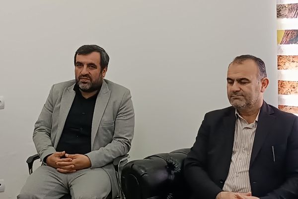 دیدار نوروزی نماینده شهرستان‌های محمودآباد و نور با مدیران ادارات در محمودآباد 