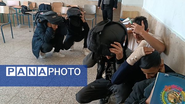 هنرستان کار و دانش رهبری میزبان مانور نمادین زلزله شد