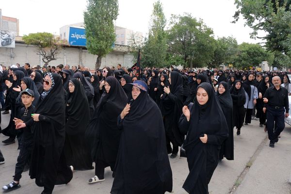 پیاده روی جاماندگان اربعین حسینی در اردبیل (2)