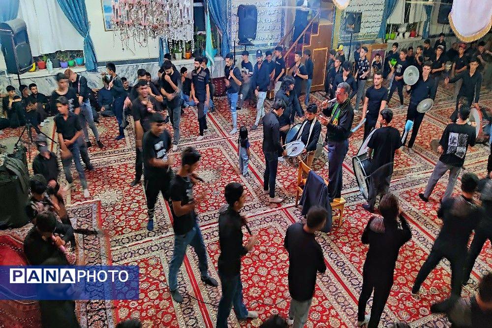 هیئت  زنجیر زنی و عزاداری اباعبدالله الحسین علیه السلام  بار درشب هفتم محرم  