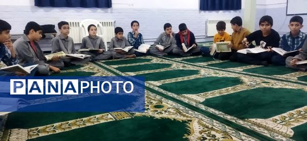 سومین جلسه گفتمان دینی در دبستان پسرانه فضیلت