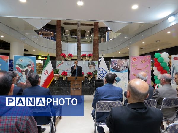 افتتاحیه نمایشگاه استانی به‌مناسبت هفته مشاغل در شهرستان بجنورد 
