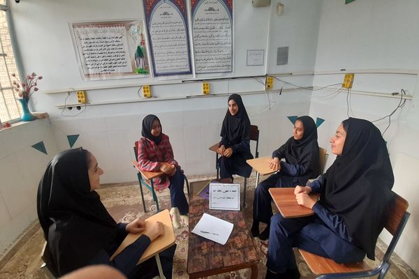 جلسه توجیهی «لیگ جت» در مدرسه اسوه‌های دانش