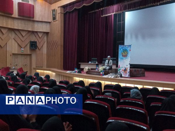 افتتاحیه همایش طلایه داران فردا در بجنورد