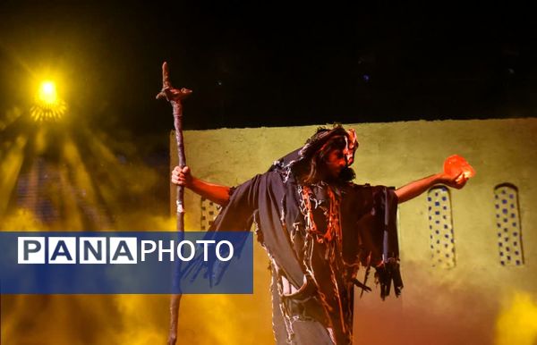 نمایش بزرگ بومی میدانی «سرزمین خورشید» در خراسان شمالی 