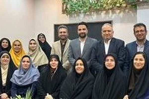 معلمان نمونه شهرستان‌های استان تهران سفیران نهضت مدرسه‌سازی ایران می‌شوند
