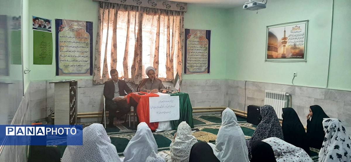 پویش میز گفت‌وگو در دبیرستان حاج مهدی روحانی ارغا