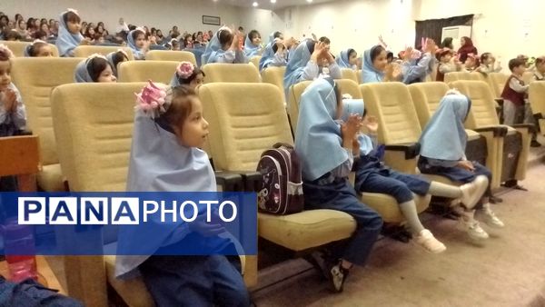برگزاری جشن غنچه‌ها در سالن ارشاد شهرستان سملقان