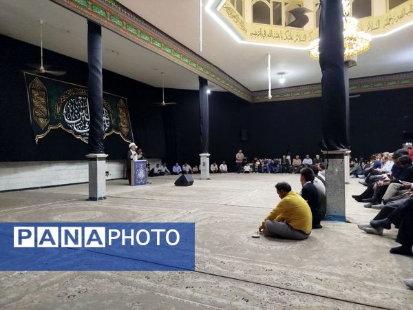 تجلیل از خادمان غدیر خم در کاشمر؛ از 110 دیگ تا ارادت خالصانه
