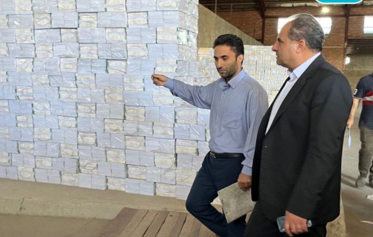 هیچ دانش‌آموزی بدون کتاب وارد کلاس درس نشود