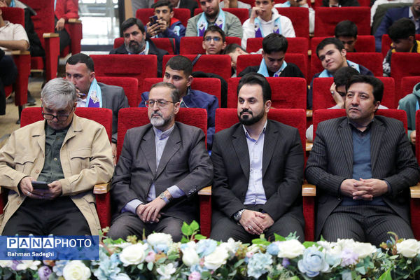 مراسم آموزش کاروان‌های عمره دانش‌آموزی به دانش‌آموزان عازم سرزمین وحی