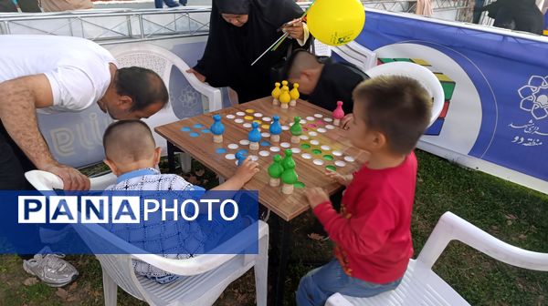 تدارک بازی‌های فکری در افتتاحیه سومین جشنواره خانواده ورزش در بوستان ملت مشهد