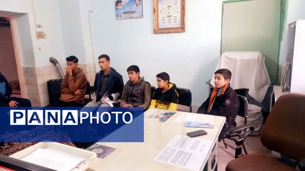 برگزاری جلسه فرمانده واحد‌های بسیج دانش‌آموزی در شهرستان خلیل‌آباد 