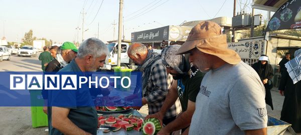 قدم‌های عاشقی در مسیر اربعین