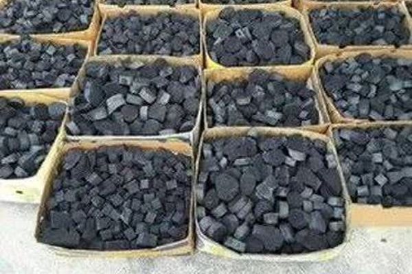 اجرای موفق طرح جمع‌آوری زغال‌های غیرمجاز بلوط در خرم‌آباد