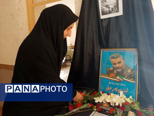 سالگرد شهادت سردار سلیمانی در دبیرستان دخترانه نور اردبیل