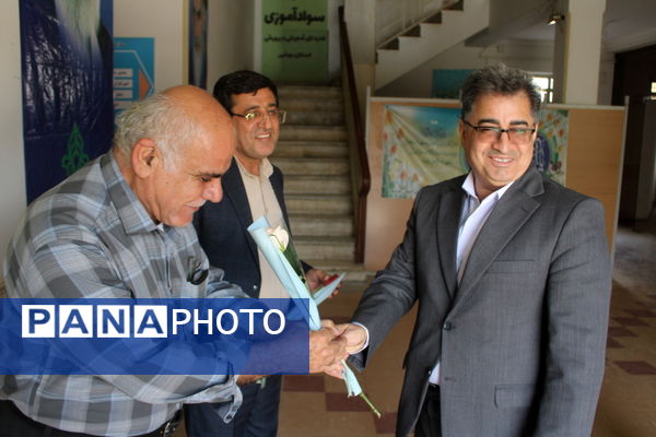 تقدیر از مدیر و کارکنان سازمان دانش‌آموزی استان بوشهر