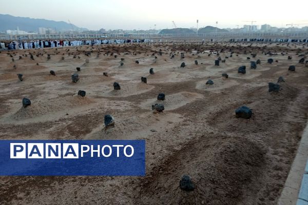 زیارت خبرنگار پانا از قبرستان ائمه بقیع