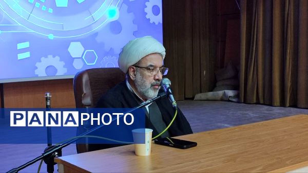 سومین جشنواره جهاد‌گران علم و فناوری در کوهدشت 