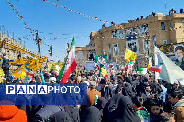 راهپیمایی 22 بهمن در قم -1