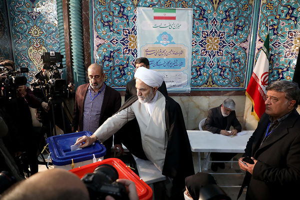 انتخابات 1402 در حسینیه ارشاد