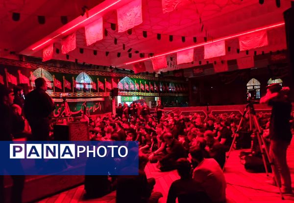 مراسم سوگواری ابا عبدالله در هیات رزمندگان اسلام شهرستان خرامه 