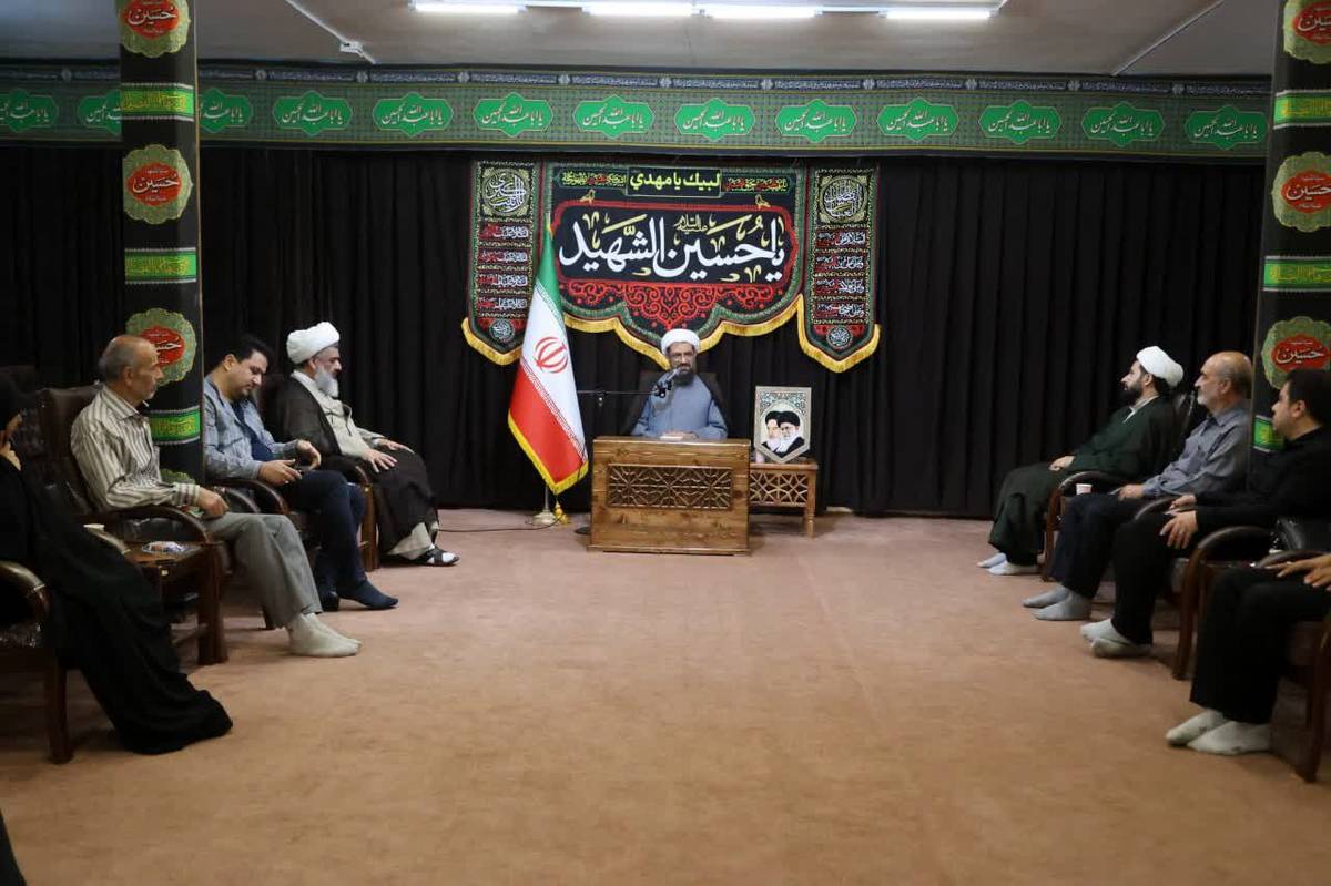 نماز جمعه؛ تجلی وحدت بصیرت و خادمان خاموش سنگر فرهنگ