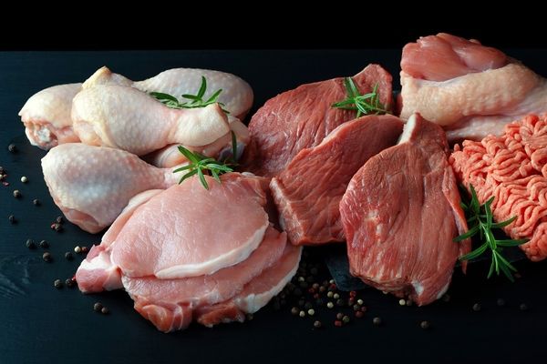 فعالیت صنایع گوشت و مرغ ۳ شیفته شد