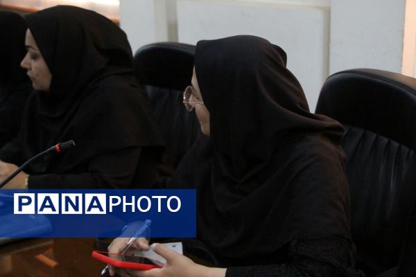 نشست خبری رئیس دانشگاه آزاد اسلامی یزد با اصحاب رسانه