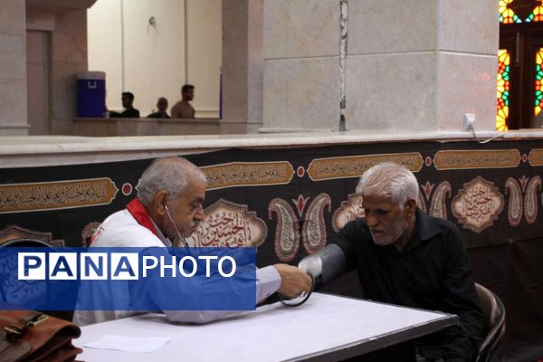 فروغ ایمان و همدلی در نماز جمعه بندرعباس