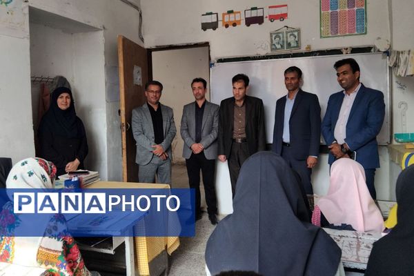 بازدید مدیر آموزش و پرورش شهرستان قوچان از مدارس عشایری 