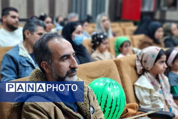 یلدا با نخستین جشنواره‌ هنرهای آوایی کانون ملائک در قرچک