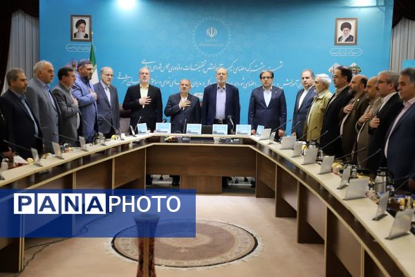 نشست مشترک کمیسیون آموزش، تحقیقات و فناوری مجلس با وزیر آموزش و پرورش 