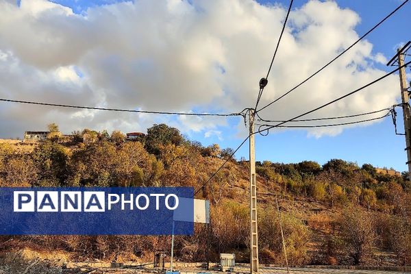 اولین باران پاییزی قابی شفاف از پاییز  رنگارنگ را در شهر زیبای بار رقم زد