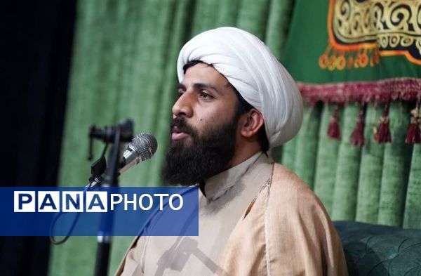 اعتکاف دانش آموزی در استان گلستان