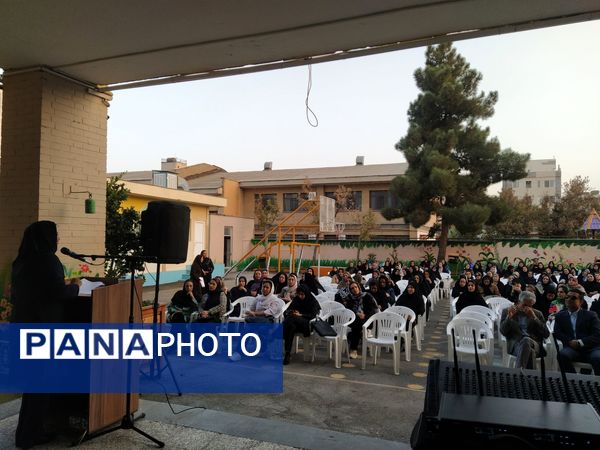 انتخابات انجمن اولیا و مربیان در دبیرستان علی افشارنژاد 