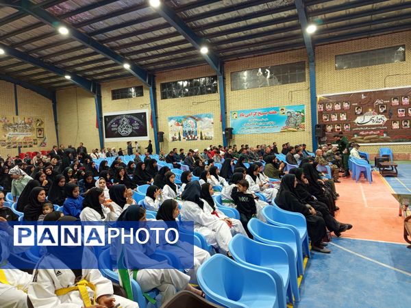 عطر حضور شهید گمنام در حاجی‌‌آباد پیچید 