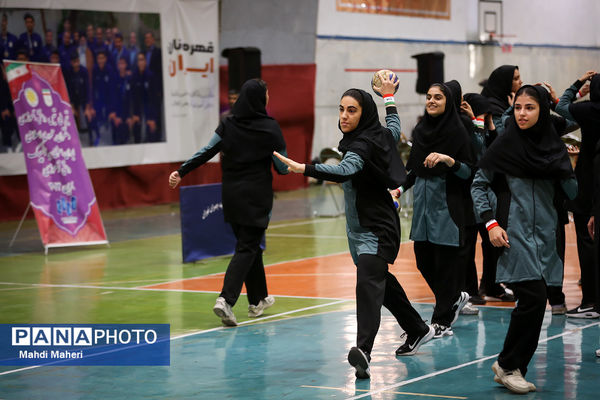 مراسم بدرقه کاروان ورزشی دانش‌آموزی به ژیمنازیاد جهانی دانش‌آموزی بحرین 2024