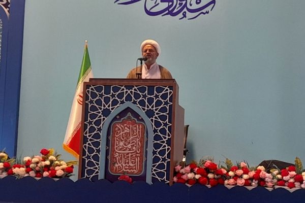  ضرورت الگوگیری جامعه از سیره اهل‌بیت(ع) 