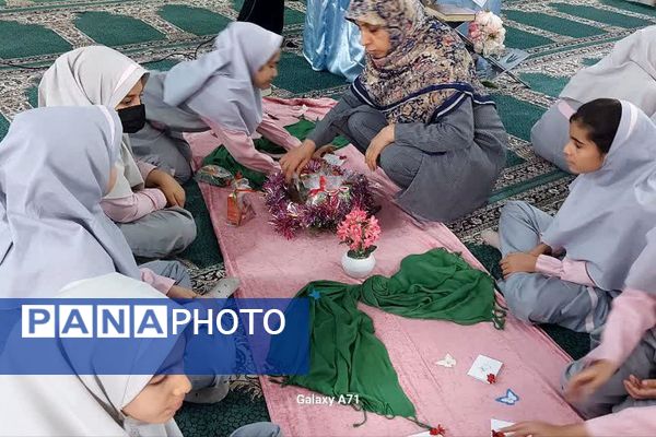 جشن روز مادر در مدارس شهید سرافراز و تربیت اسلامشهر