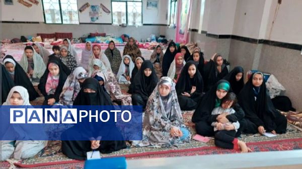 حضور پرشور دانش‌آموزان در آیین اعتکاف مسجد خیمه انتظار