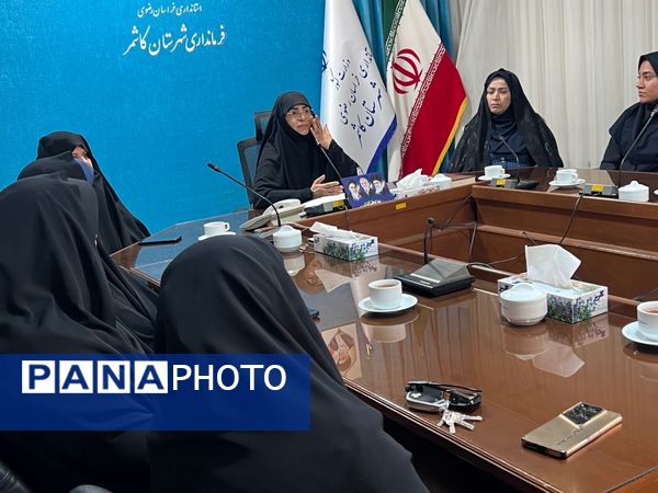 کارگروه دائمی  دختران نوجوان  شهرستان کاشمر 