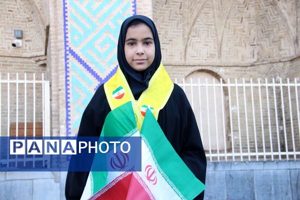 راهپیمایی ۱۳ آبان روز غلبه بر استکبار جهانی دانش‌آموزان شهر یزد