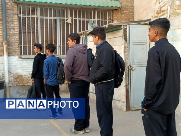 ورزش، نشاط، رفاقت؛ یک روز متفاوت در هنرستان شیخ‌الرئیس مشهد 