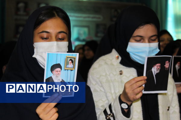 حضور پررنگ دانش‌آموزان دختر در آیین فاطمیون کرمان